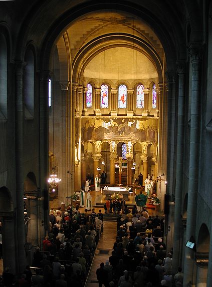 Nef et choeur de l'�glise Saint-Louis